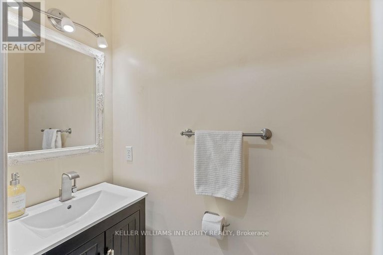 28368286/10-baton-court/katimavik/ottawa/ontario/K2L4C8_9
