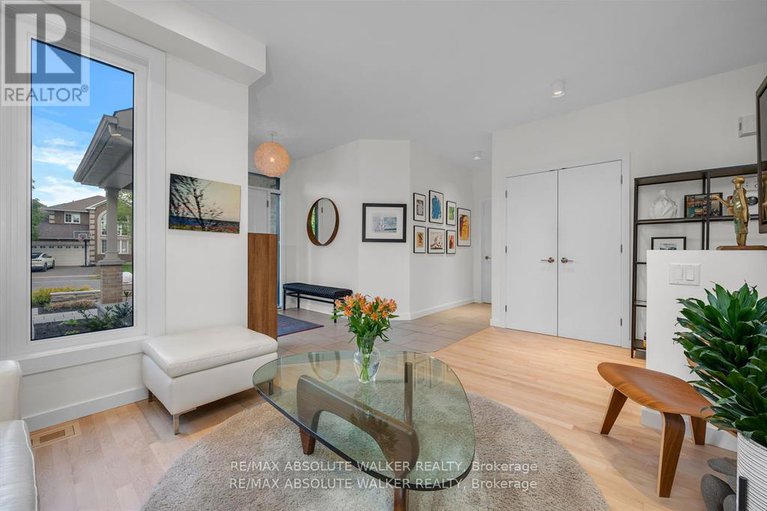 28644323/107-joshua-street/mer-bleuebradley-estatesanderson-park/ottawa/ontario/K1W0A2_8