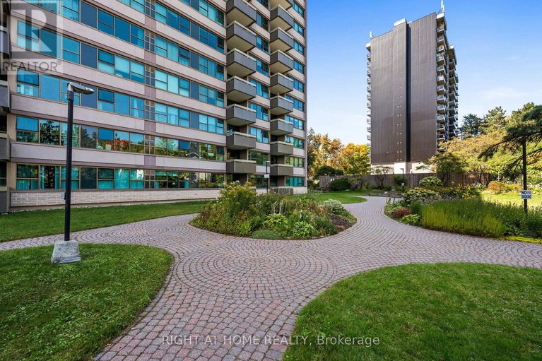 28881419/106-555-brittany-drive/viscount-alexander-park/ottawa/ontario/K1K4C5_33