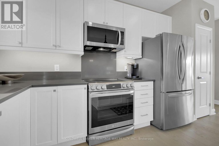 29034500/218-owen-lucas-street/mcnabbraeside-twps/mcnabbraeside/ontario/K7S3G8_10