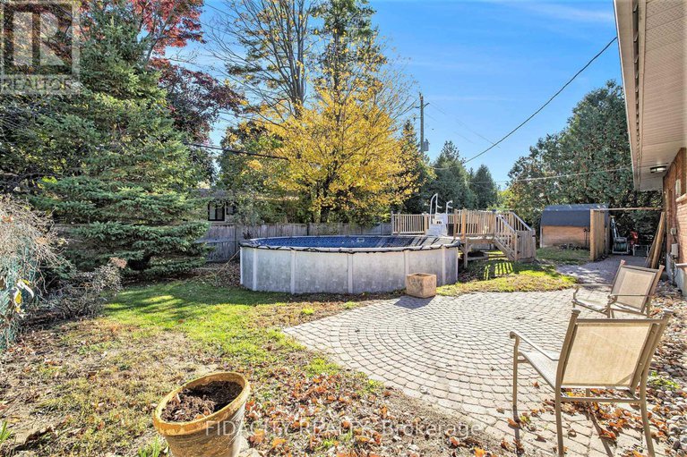 28998327/42-stinson-avenue/lynwood-village/ottawa/ontario/K2H6N4_30