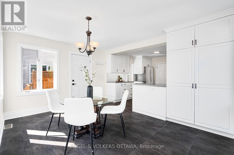 29651793/1252-anoka-street/ridgemont/ottawa/ontario/K1V6C6_7