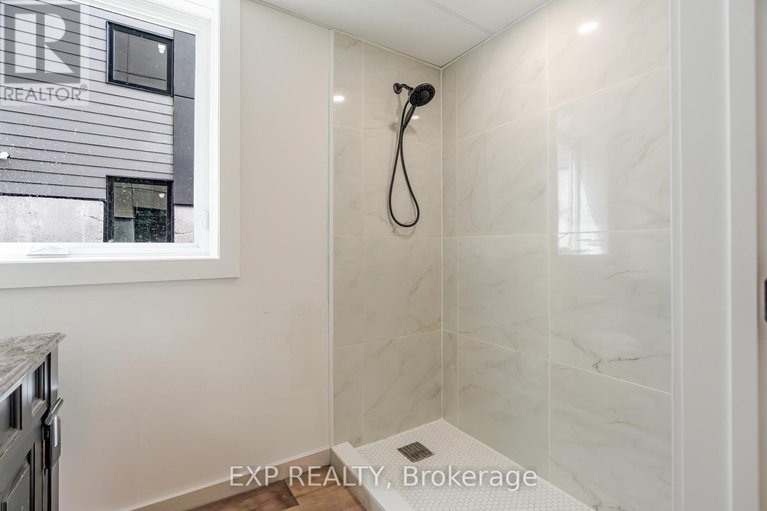 28996444/12a-viewmount-drive/meadowlandscrestview/ottawa/ontario/K2G1R5_40
