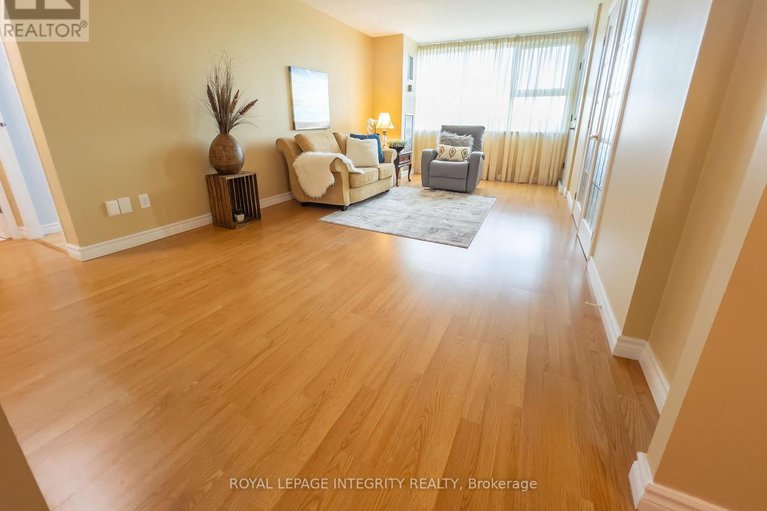 29173938/1008-555-brittany-drive/viscount-alexander-park/ottawa/ontario/K1K4C5_10