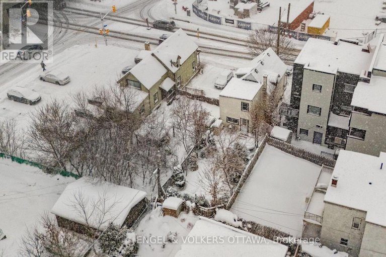 29306612/477-booth-street/west-centre-town/ottawa/ontario/K1R7L1_43