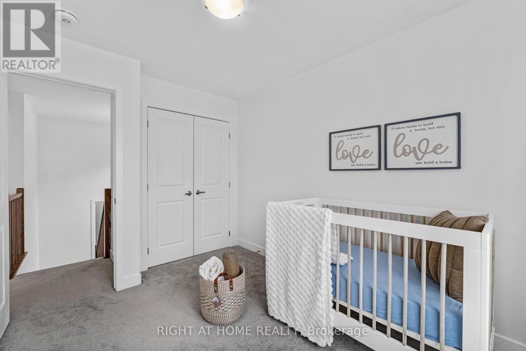 29562226/556-tahoe-heights/leitrim/ottawa/ontario/K1T0X5_28