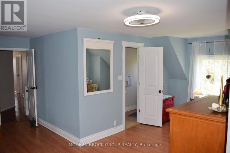 29671048/8224-county-15-road/augusta-twp/augusta/ontario/K0G1R0_37