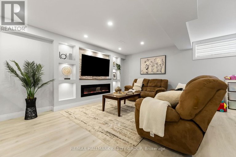 28591782/2012-berne-street/embrun/russell/ontario/K0A1W0_40