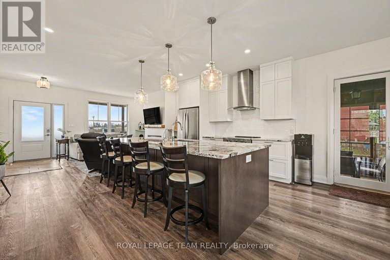 29646950/121-grasshopper-lane/kanata-north-east/ottawa/ontario/K0A1T0_11