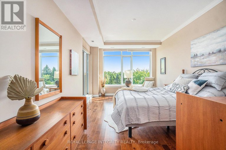 29131274/704-136-darlington-private/hunt-clubwestern-community/ottawa/ontario/K1V0X6_19