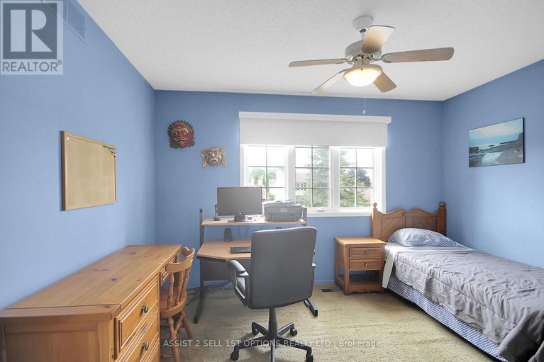 28698789/38-ardell-grove/craig-henrywoodvale/ottawa/ontario/K2G4G4_21