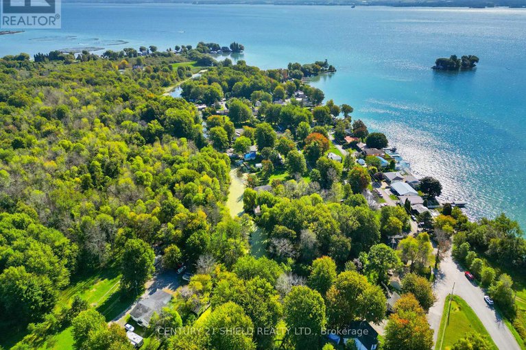 28884683/6261-911-6259-67th-avenue/lancaster/south-glengarry/ontario/K0C1N0_43