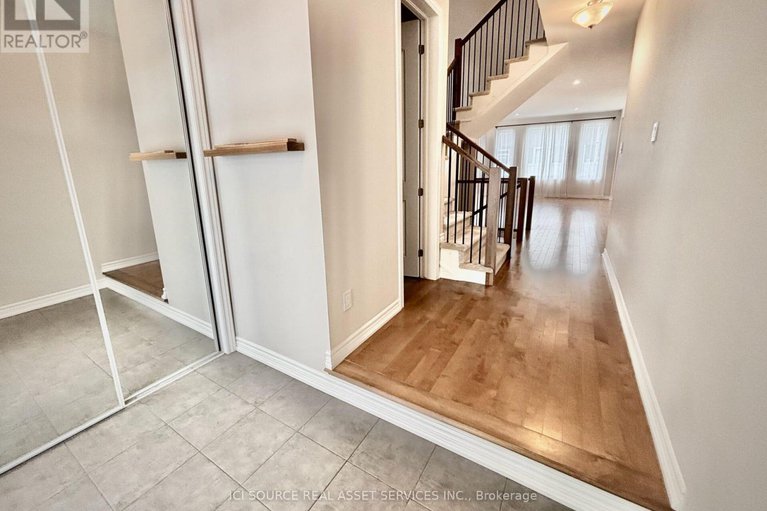 28905249/106-equitation-circle/goulbourn-twp-from-franktown-rdsouth-to-rideau/ottawa/ontario/K0A2Z0_2