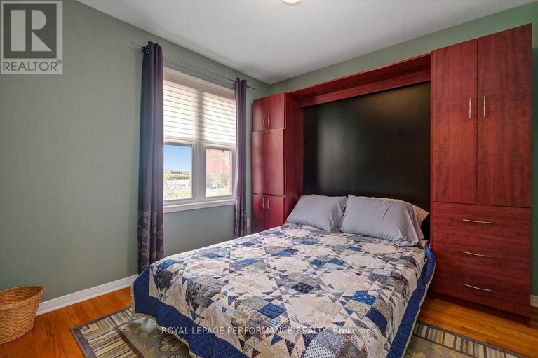 29081363/169-arcola-private/overbrookcastle-heights/ottawa/ontario/K1K4W9_35