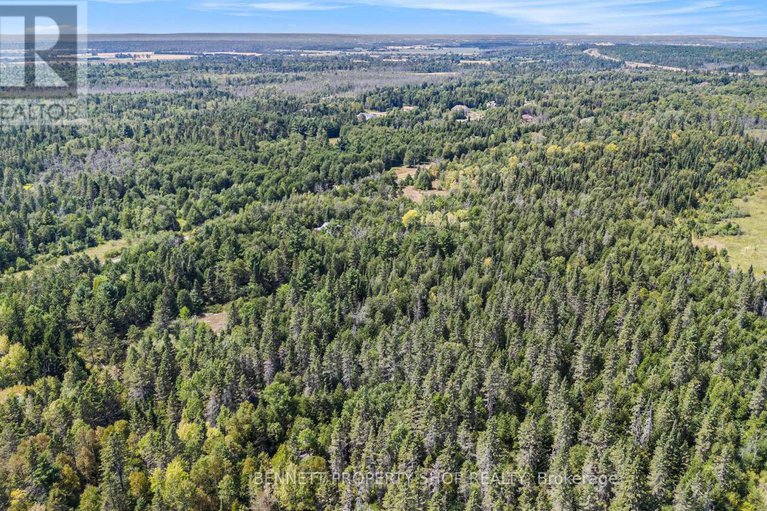 28746801/2488-marshwood-road/huntley-ward-north-west/ottawa/ontario/K0A1L0_14