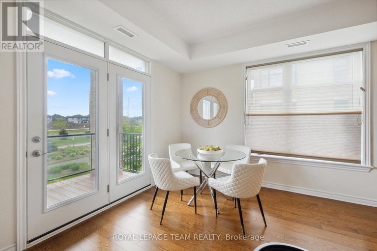 28402105/201-330-jatoba-private/emerald-meadowstrailwest/ottawa/ontario/K2V0E7_16