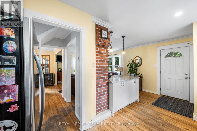 28782909/158-anna-avenue/carlington/ottawa/ontario/K1Z7V2_12