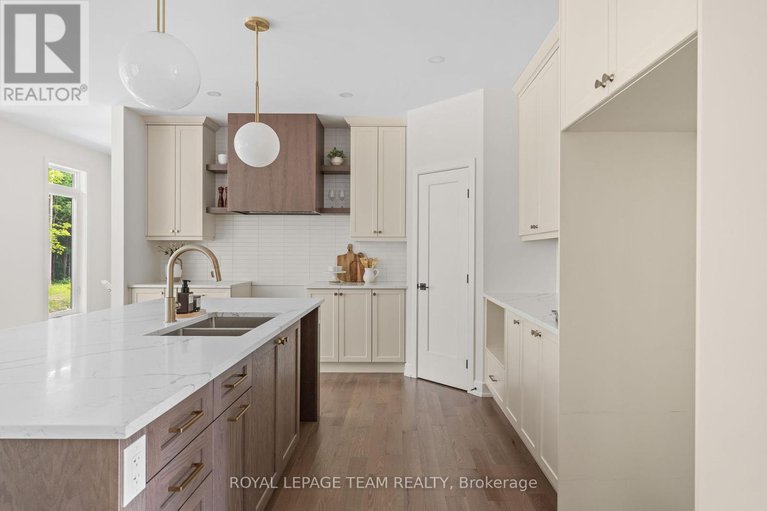 28416441/47-hogan-drive/mcnabbraeside-twps/mcnabbraeside/ontario/K7S0H8_15