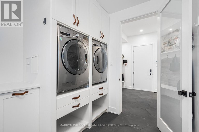 28879793/521-leimerk-court/manotick-village-manotick-estates/ottawa/ontario/K4M0E8_20
