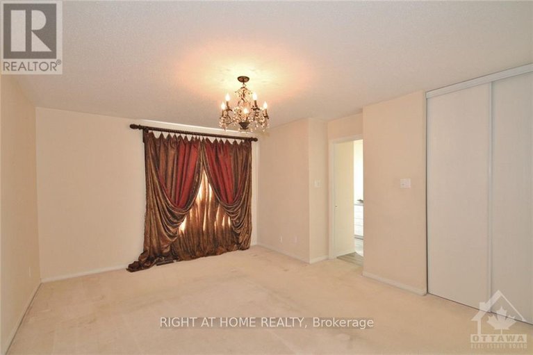 28194266/373-stoneway-drive/barrhaven-east/ottawa/ontario/K2G6G8_15