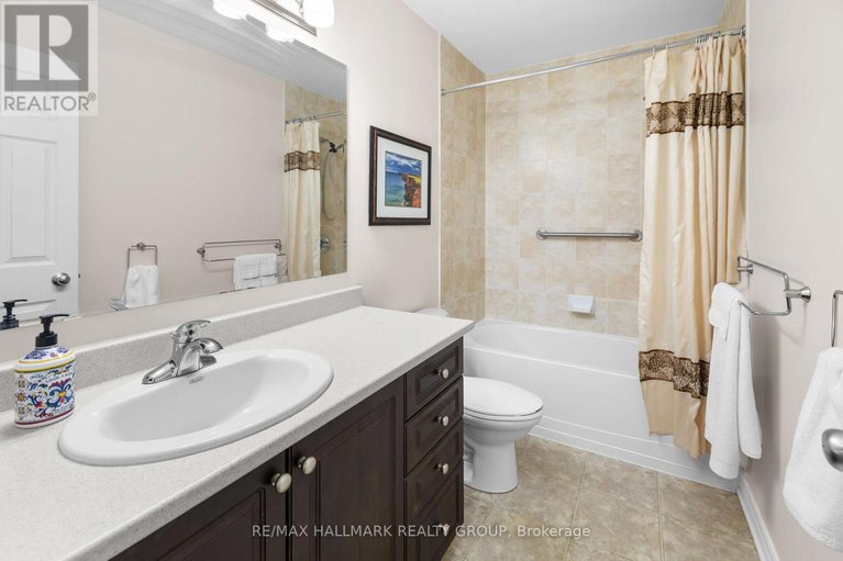 29648631/548-langelier-avenue/mer-bleuebradley-estatesanderson-park/ottawa/ontario/K1W0E7_27