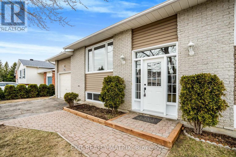 28175834/58-castlebeau-street/embrun/russell/ontario/K0A1W0_3