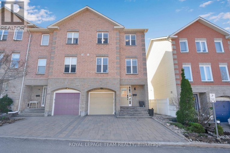 29665659/211-westvalley-private/brookfield-gardens/ottawa/ontario/K1V2B3_1