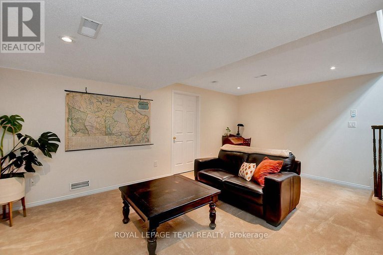 28608352/109-goldwood-private/stonebridge/ottawa/ontario/K2J0P4_44
