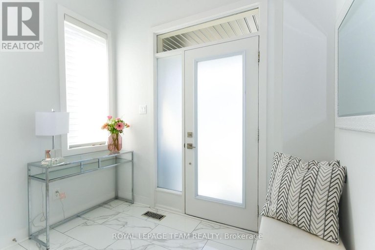 29666466/725-capricorn-circle/riverside-southgloucester-glen/ottawa/ontario/K4M0J4_3