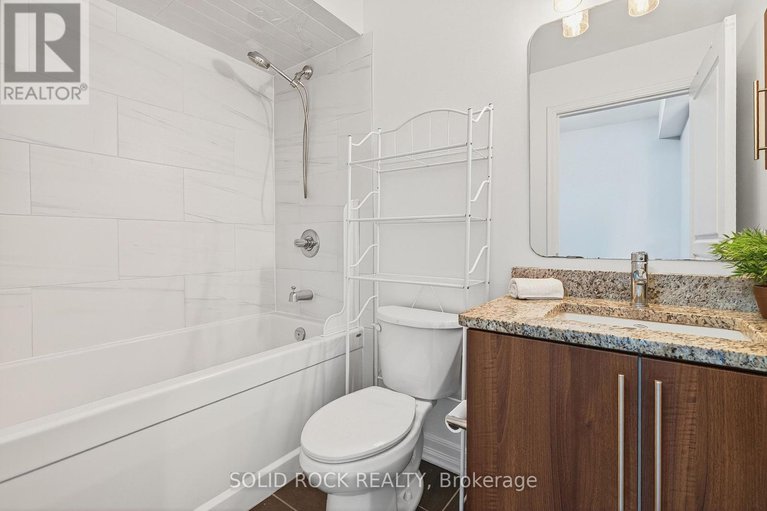 28731325/703-238-besserer-street/sandy-hill/ottawa/ontario/K1N6B1_20