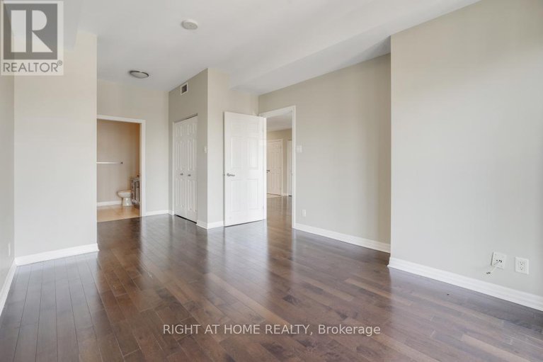 28769026/2802-242-rideau-street/sandy-hill/ottawa/ontario/K1N0B7_35