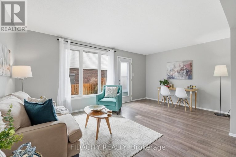 29621075/31-16-glencoe-street/arlington-woods/ottawa/ontario/K2H8S6_16