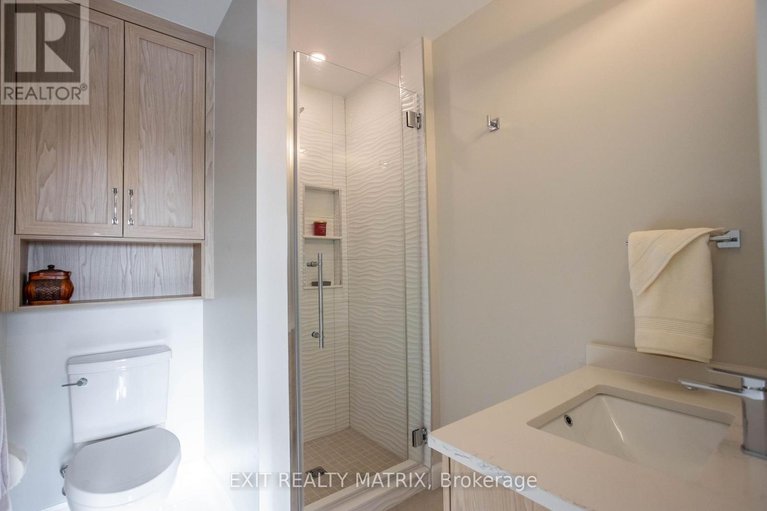 28768217/2418-rideau-road/riverside-south/ottawa/ontario/K1X1B2_25