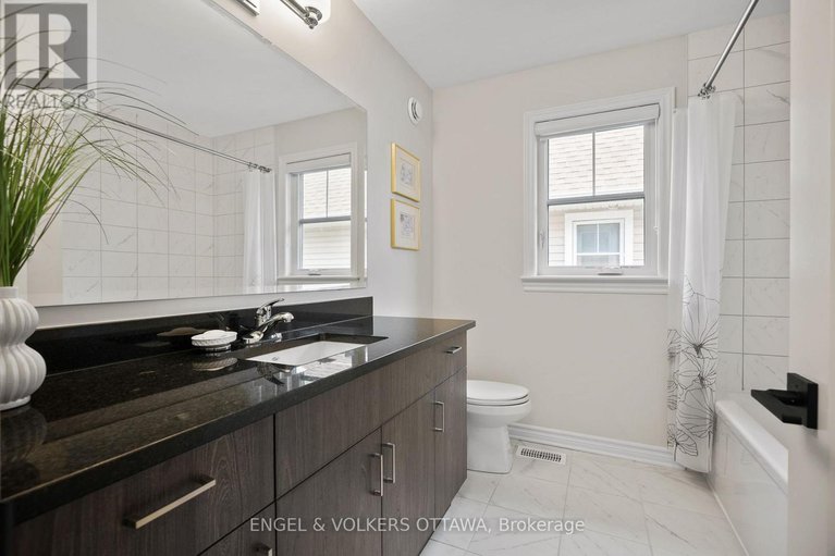 28787541/644-vivera-place/stittsville-north/ottawa/ontario/K2S2N1_31