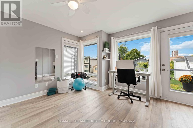 29015607/a-142-queen-mary-street/overbrookcastle-heights/ottawa/ontario/K1K1X5_24