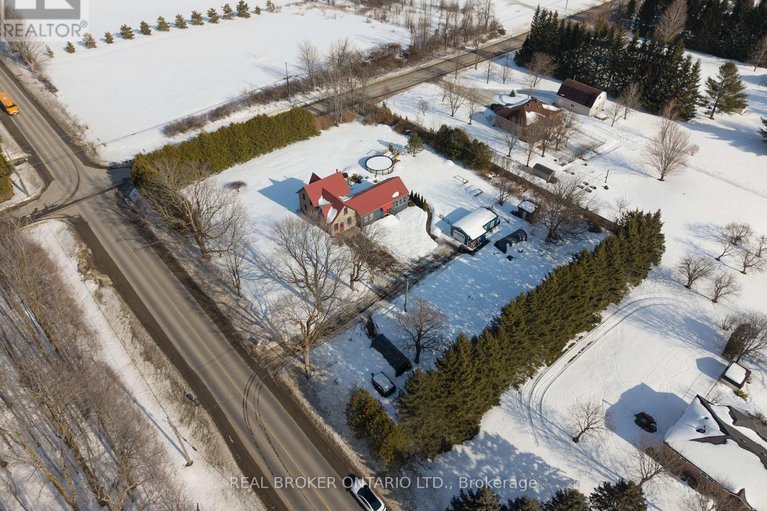 29603322/2090-beach-road/north-grenville-twp-kemptville-south/north-grenville/ontario/K0G1S0_47