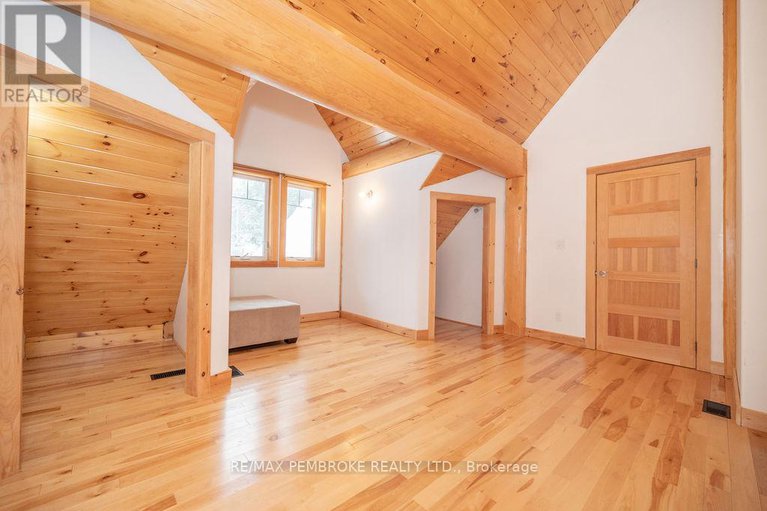28100572/2467-darling-road/lanark-highlands-darling-twp/lanark-highlands/ontario/K0A1P0_38
