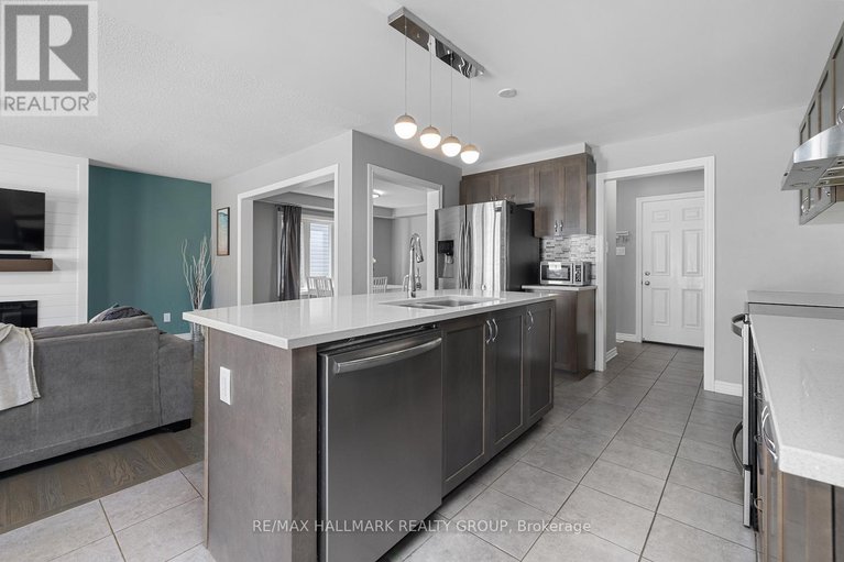 28841816/514-arum-terrace/avalon-west/ottawa/ontario/K4A3V1_14