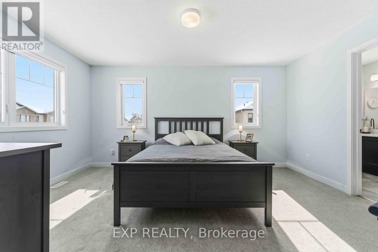 29486773/542-filly-terrace/goulbourn-twp-from-franktown-rdsouth-to-rideau/ottawa/ontario/K0A2Z0_23