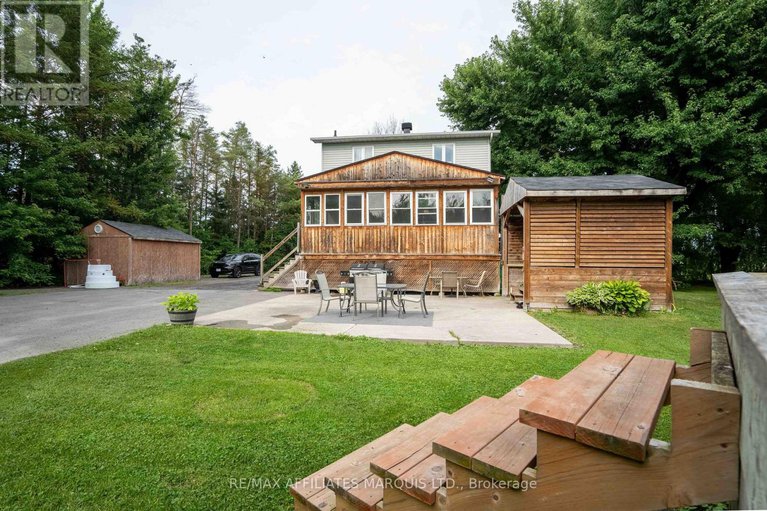 28564851/5042-johnson-road/south-glengarry-charlottenburgh-twp/south-glengarry/ontario/K0C2J0_11