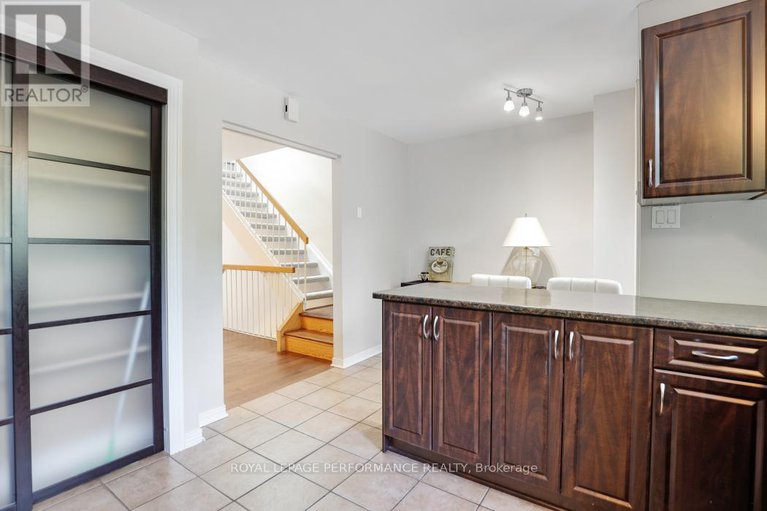 28649703/177-crichton-street/new-edinburgh/ottawa/ontario/K1M1W1_19