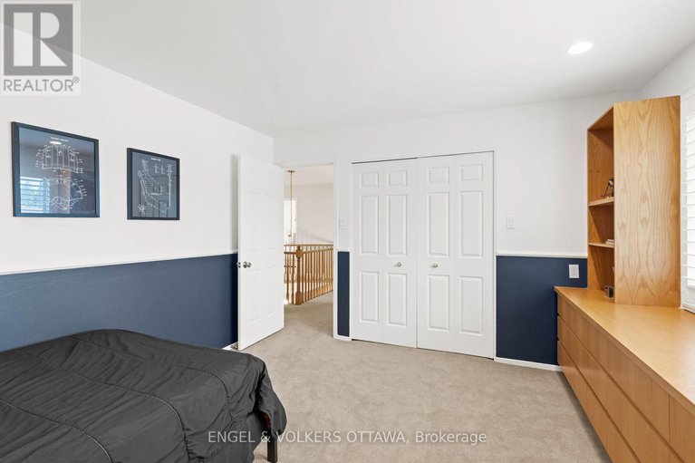 28648909/20-garand-place/urbandale-acres/ottawa/ontario/K1H8M1_29