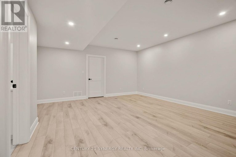 27969709/269-cabrelle-place/manotick-village-manotick-estates/ottawa/ontario/K4M0B1_37