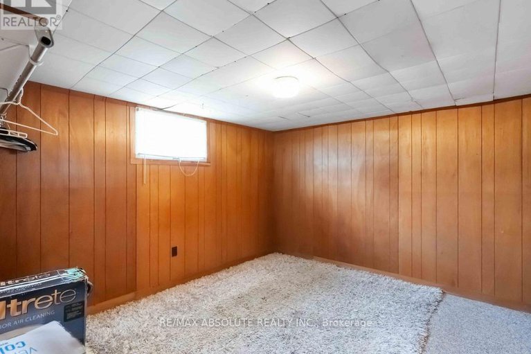 29180472/1984-forced-road/vars-area/ottawa/ontario/K0A3H0_18