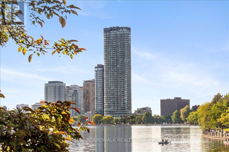 29646947/3705-805-carling-avenue/west-centre-town/ottawa/ontario/K1Z2K4_27