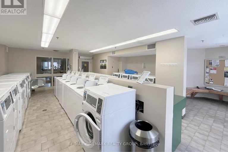 28237793/303-80-sandcastle-drive/leslie-park/ottawa/ontario/K2H9E7_17