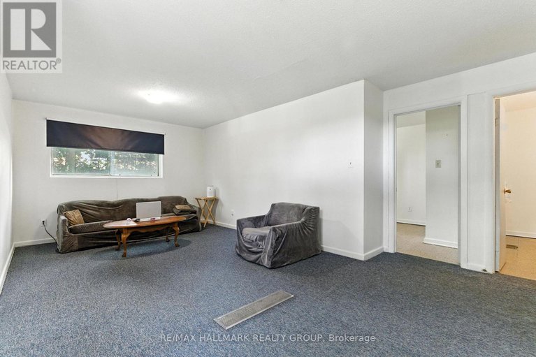 28647826/1127-maitland-avenue/copeland-park/ottawa/ontario/K2C2B8_27
