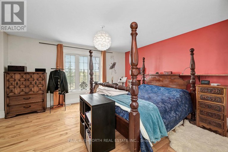 29438324/712-flat-rapids-road/mcnabbraeside-twps/mcnabbraeside/ontario/K7S3G8_18