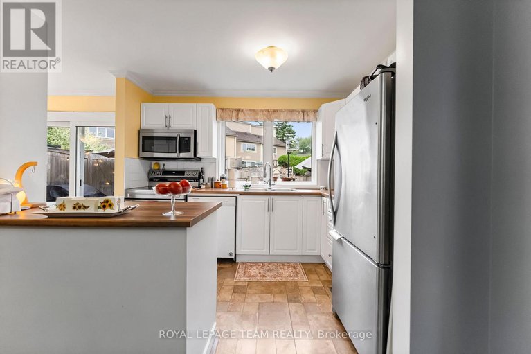 28451879/76-peary-way/katimavik/ottawa/ontario/K2L1Z8_12
