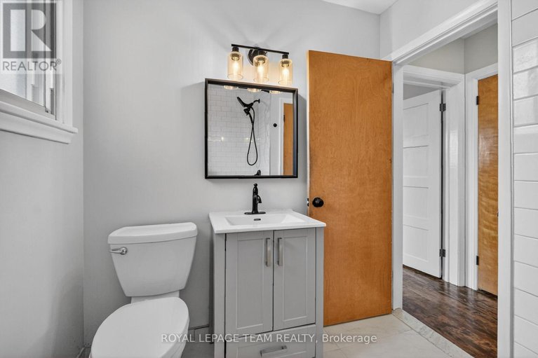 29579808/1318-albany-drive/bel-air-heights/ottawa/ontario/K2C2L9_25